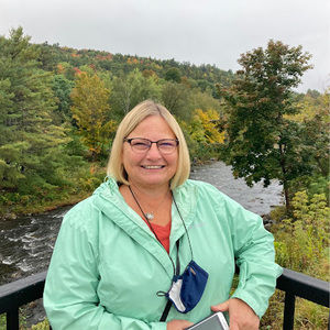 Meet your Posher, Jeannie